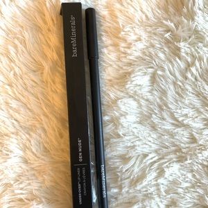 Bare minerals gen nude lipliner in Vibe✨💯💋